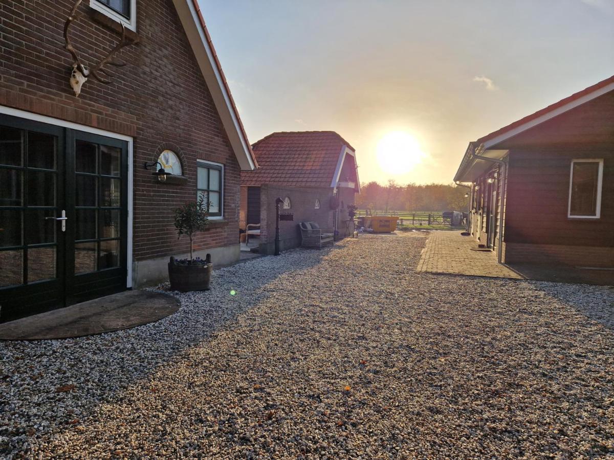 Bed & Breakfast Hoeve Happiness - Ontbijt Inbegrepen - Wellness Aanwezig Voorthuizen Extérieur photo