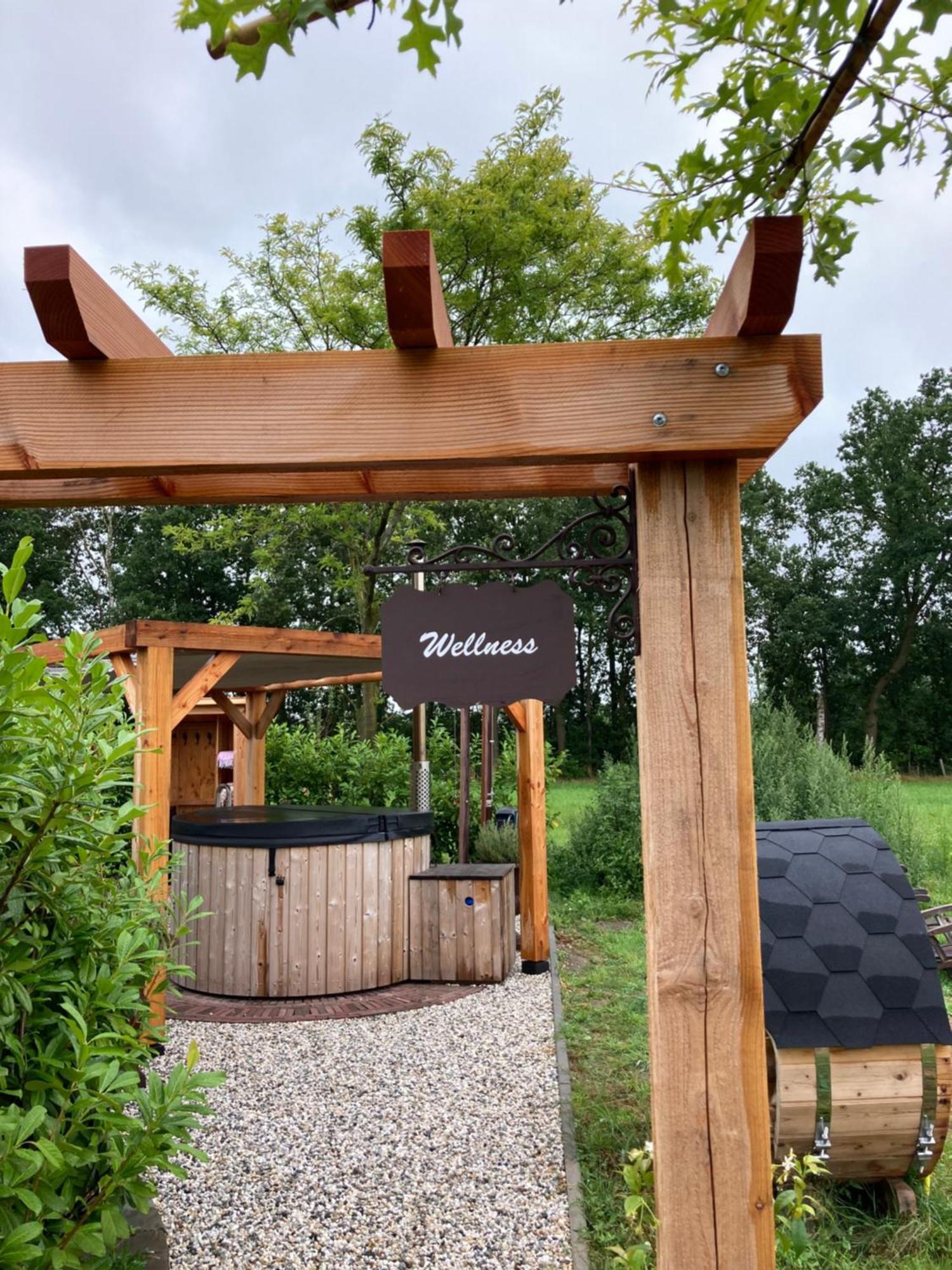 Bed & Breakfast Hoeve Happiness - Ontbijt Inbegrepen - Wellness Aanwezig Voorthuizen Extérieur photo