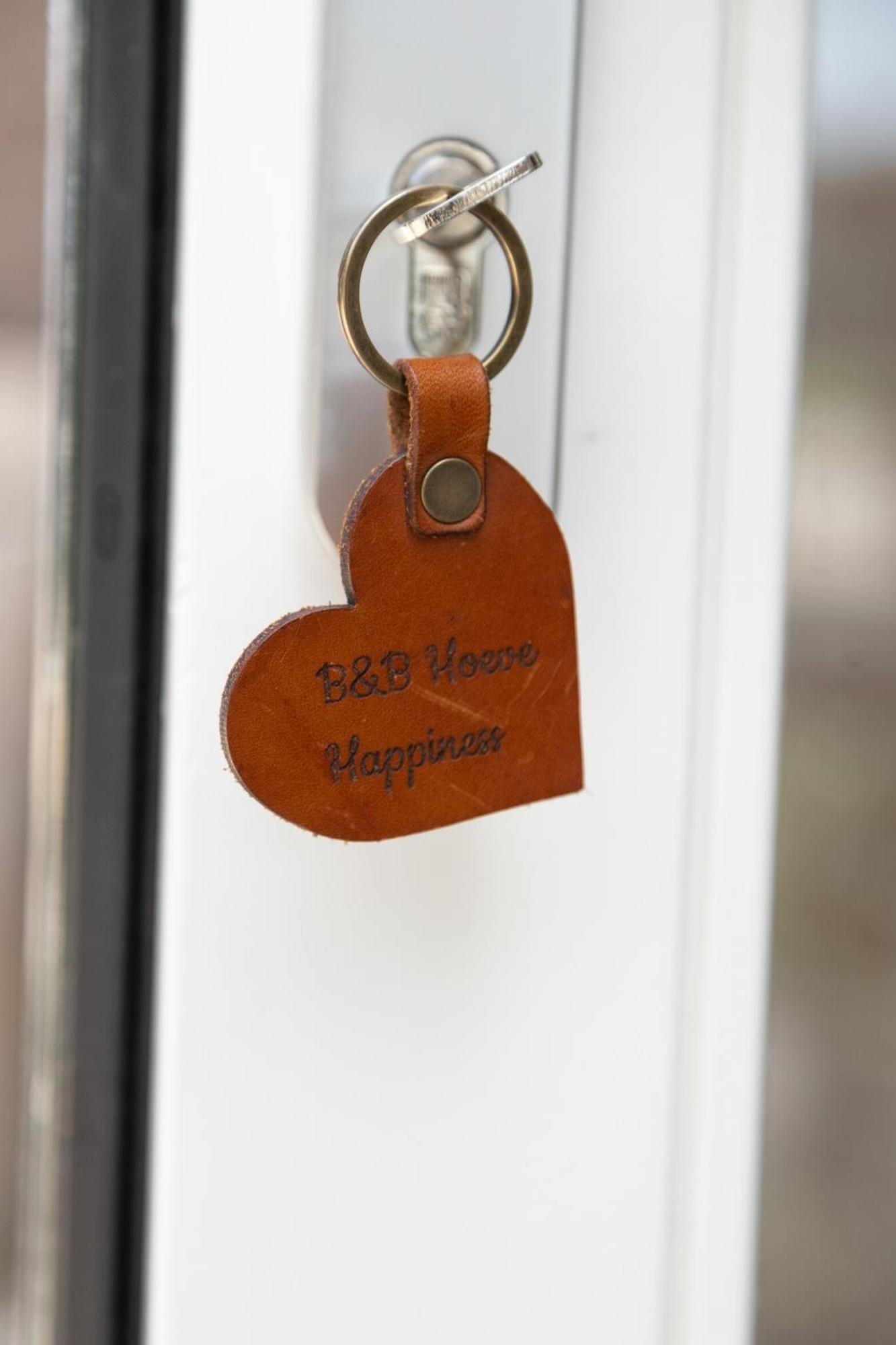 Bed & Breakfast Hoeve Happiness - Ontbijt Inbegrepen - Wellness Aanwezig Voorthuizen Extérieur photo