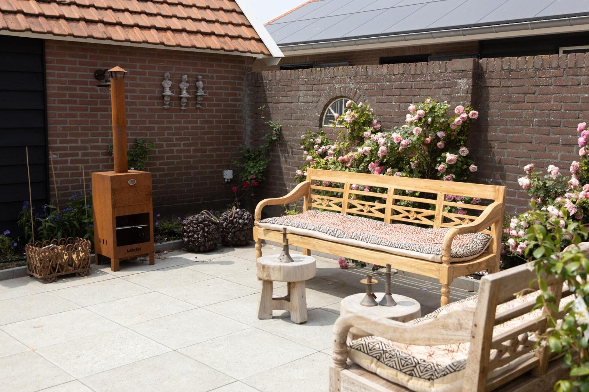 Bed & Breakfast Hoeve Happiness - Ontbijt Inbegrepen - Wellness Aanwezig Voorthuizen Extérieur photo