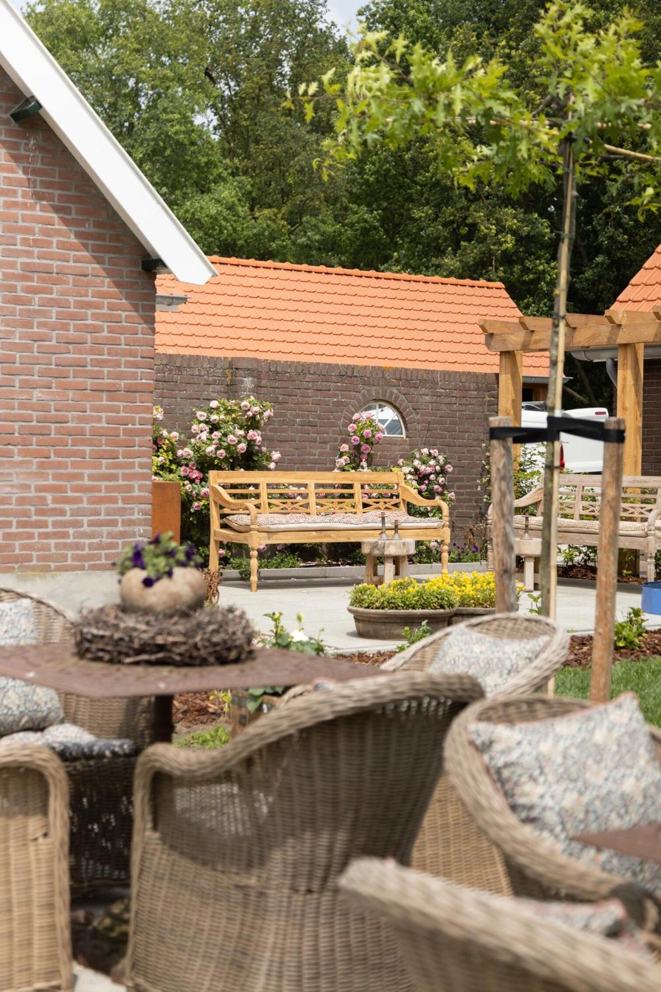 Bed & Breakfast Hoeve Happiness - Ontbijt Inbegrepen - Wellness Aanwezig Voorthuizen Extérieur photo