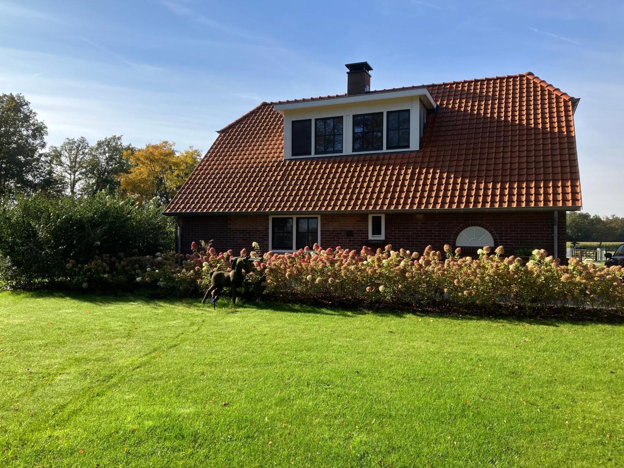 Bed & Breakfast Hoeve Happiness - Ontbijt Inbegrepen - Wellness Aanwezig Voorthuizen Extérieur photo